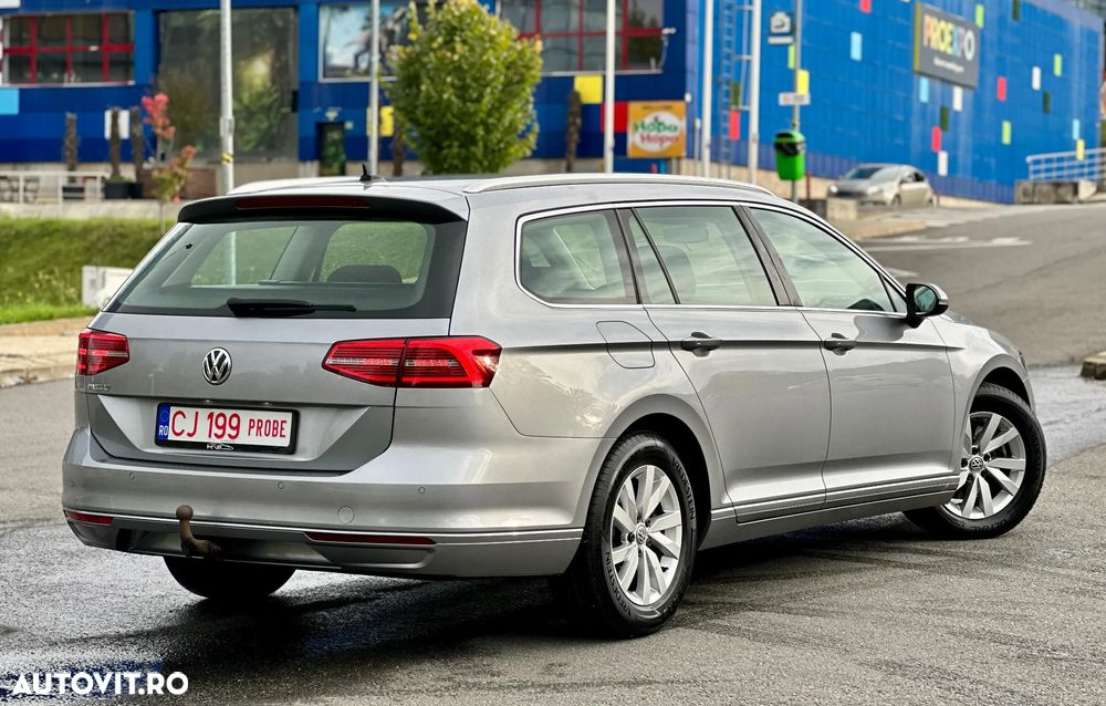 Volkswagen Passat Variant 1.6 TDI (BlueMotion Technology) DSG Comfortline - 3