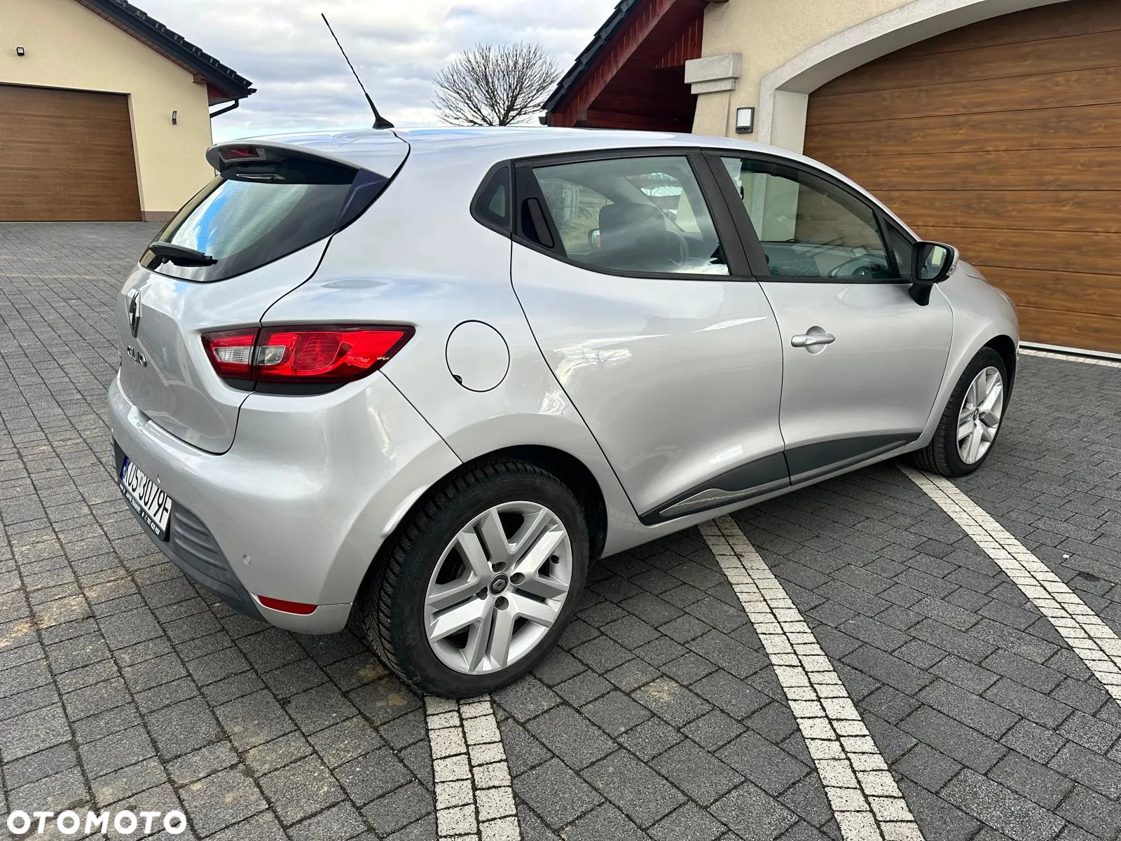 Renault Clio 1.5 dCi Alize - 4