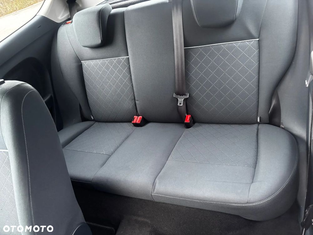 Ford Fiesta 1.25 Champions Edition - 14