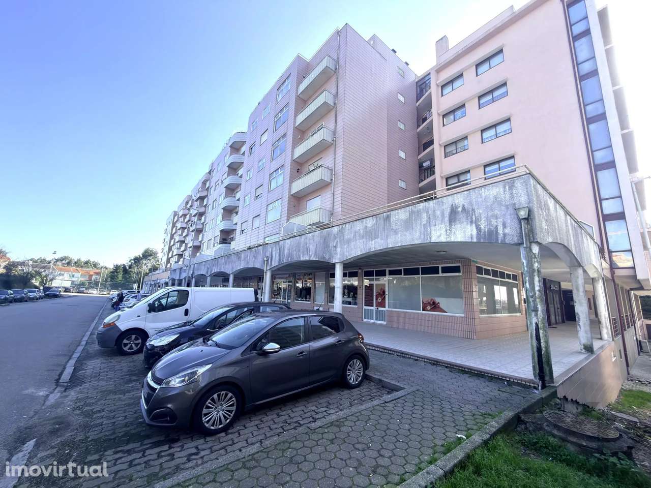 T2 em Vilar do Paraíso - Grande imagem: 3/36