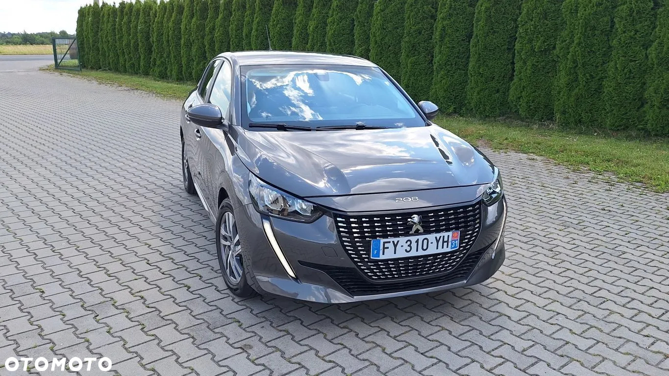 Peugeot 208 1.2 PureTech Active S&S EAT8 - 8
