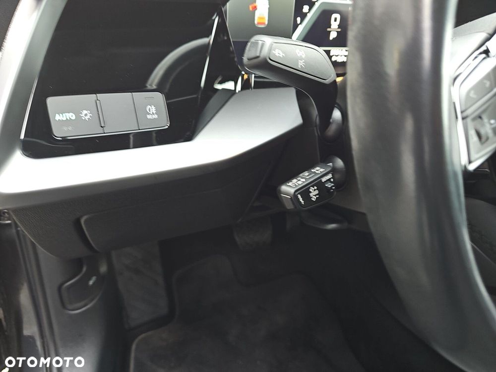 Audi A3 Sportback 35 TFSI mHEV Advanced S tronic - 19