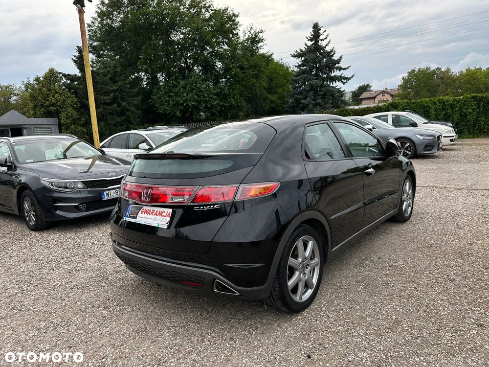 Honda Civic - 10