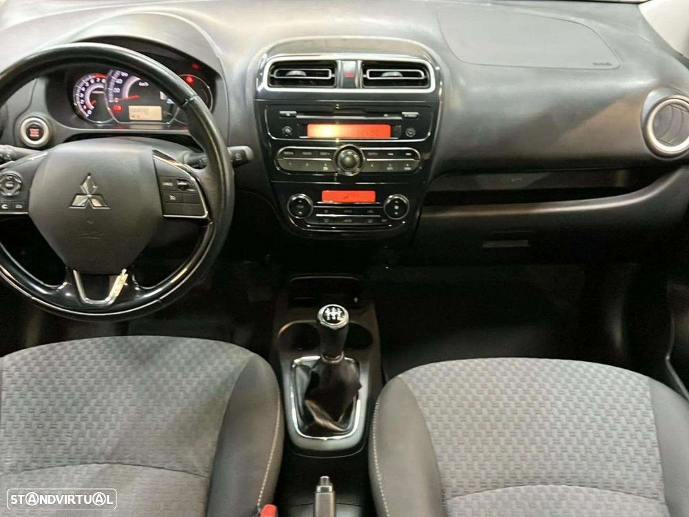 Mitsubishi Space Star 1.2 Intense - 9