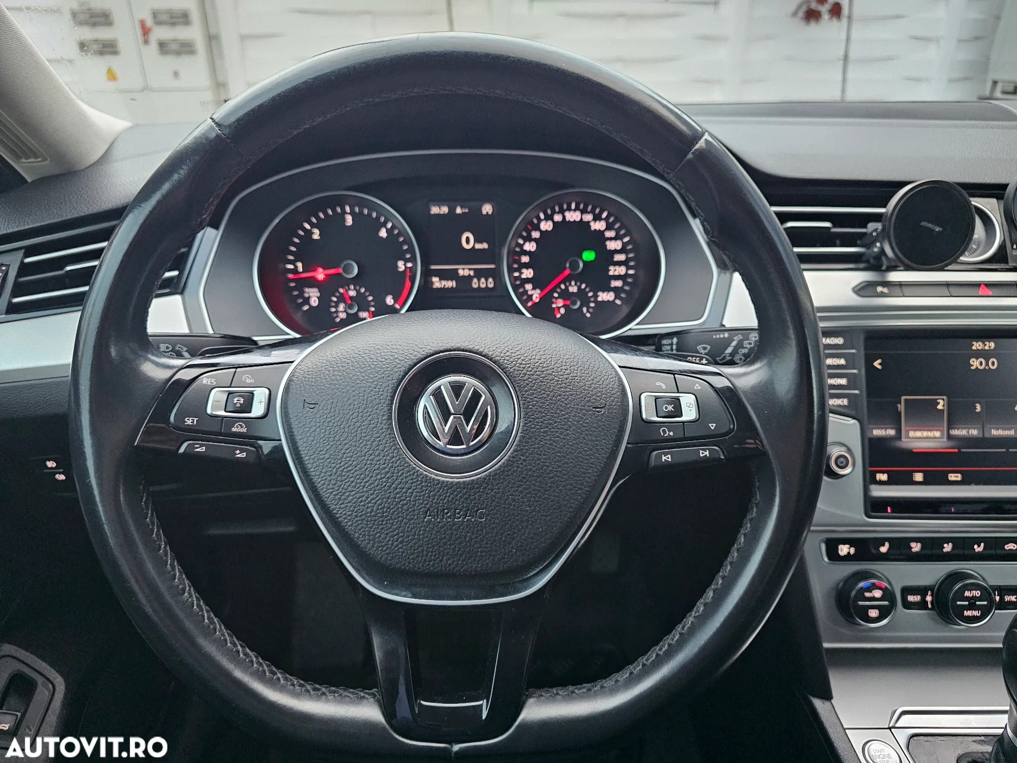 Volkswagen Passat 2.0 TDI (BlueMotion Technology) DSG Comfortline - 14