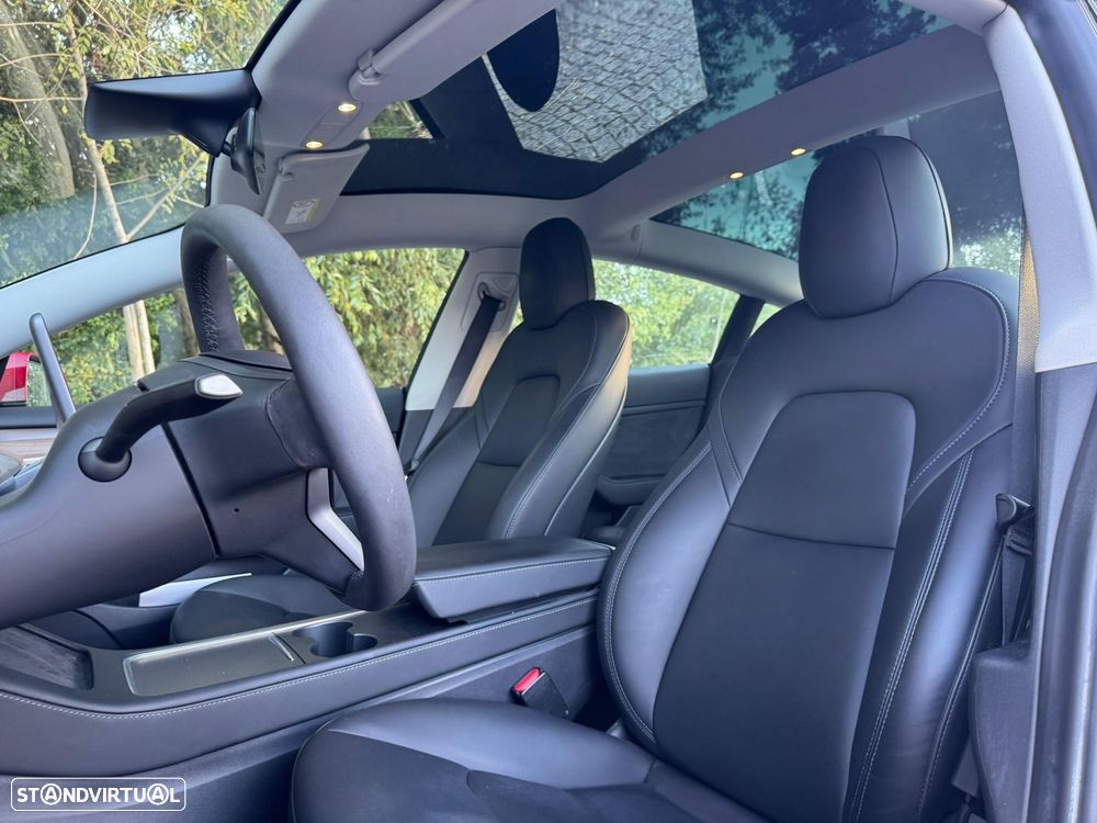 Tesla Model 3 - 20