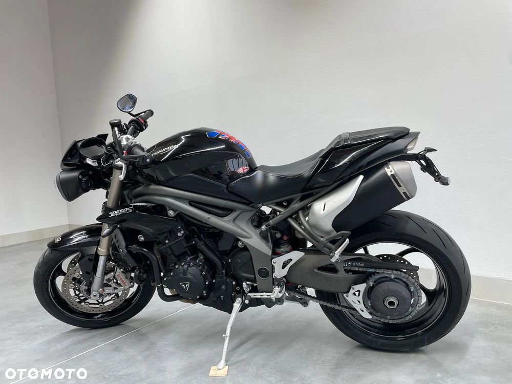 Triumph Speed Triple - 9