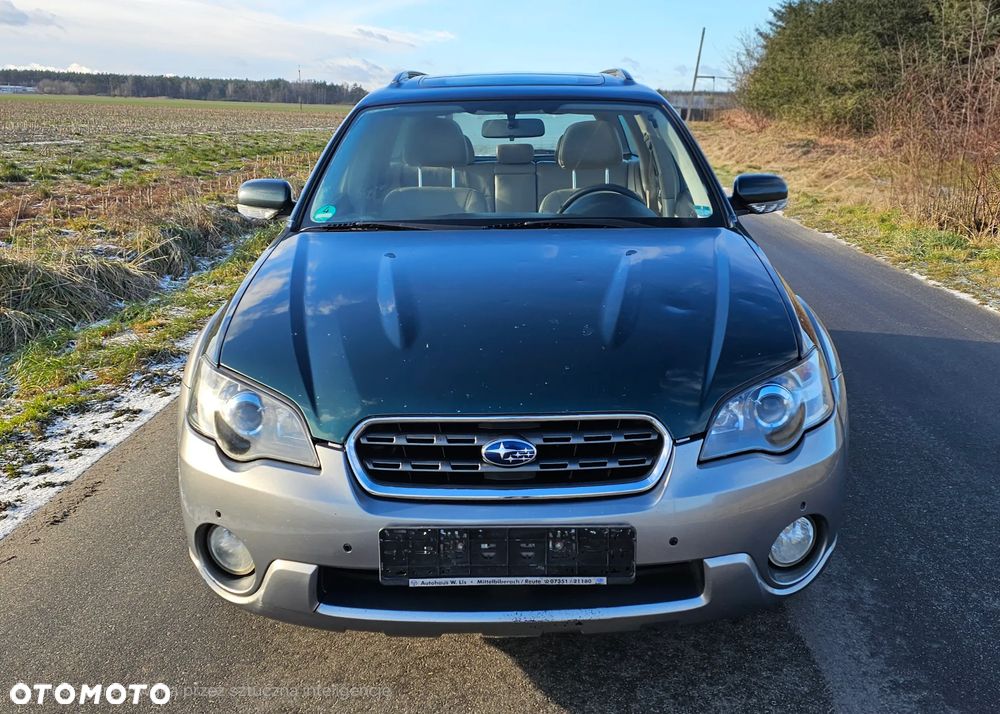 Subaru Legacy Kombi 3.0 4WD - 8
