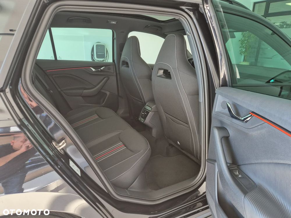 Skoda Kamiq 1.0 TSI Monte Carlo DSG - 13