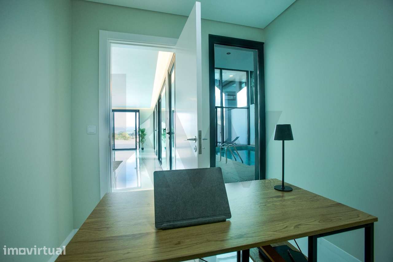Moradia de luxo com piscina interior e vista verde e mar | Pico da Ped - Grande imagem: 3/44