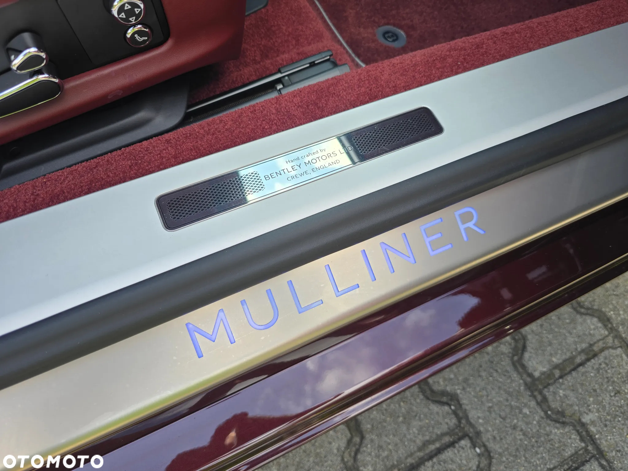Bentley Continental GT New Convertible V8 Mulliner - 25