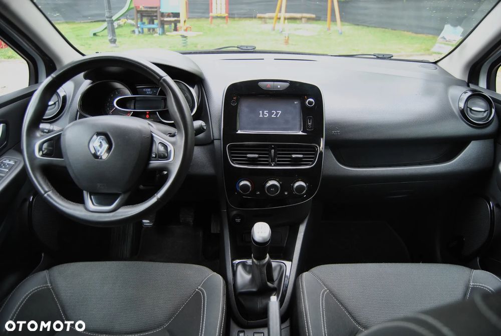 Renault Clio - 9