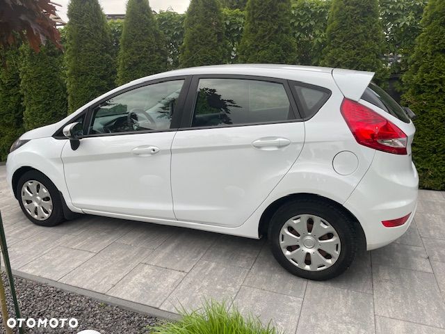 Ford Fiesta 1.4 TDCi Silver X plus - 8
