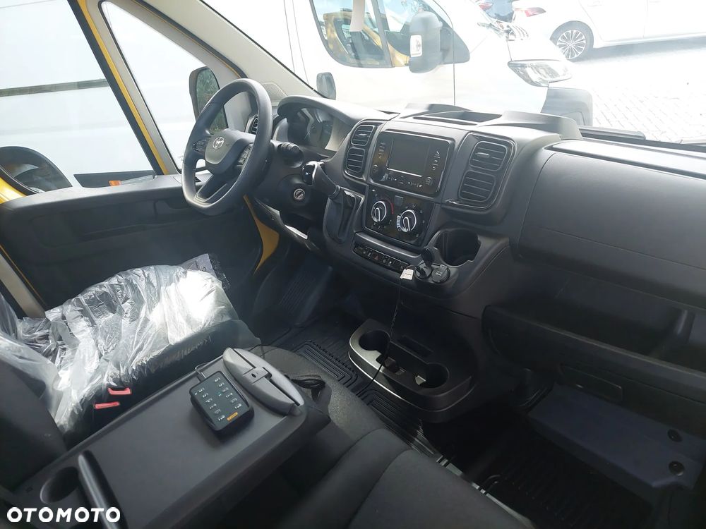 Toyota Proace Max - 20