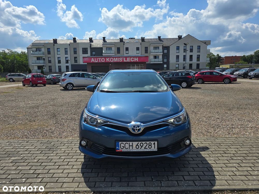 Toyota Auris 1.8 VVT-i Hybrid Automatik Edition - 2