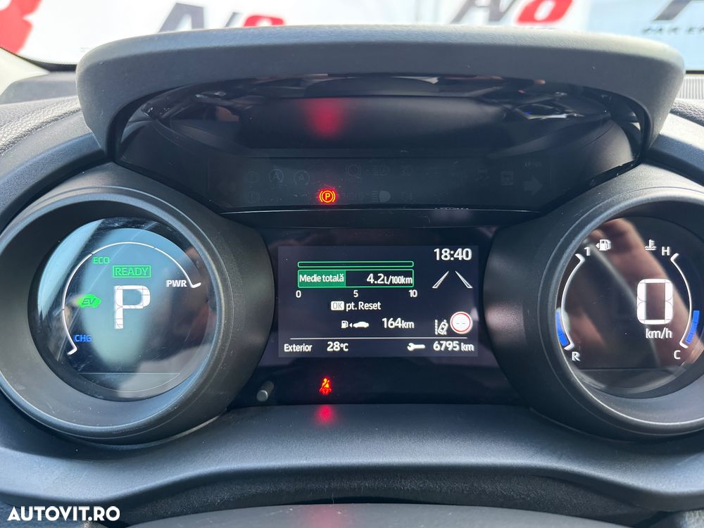 Toyota Yaris 1.5 VVT-i HSD Active - 7