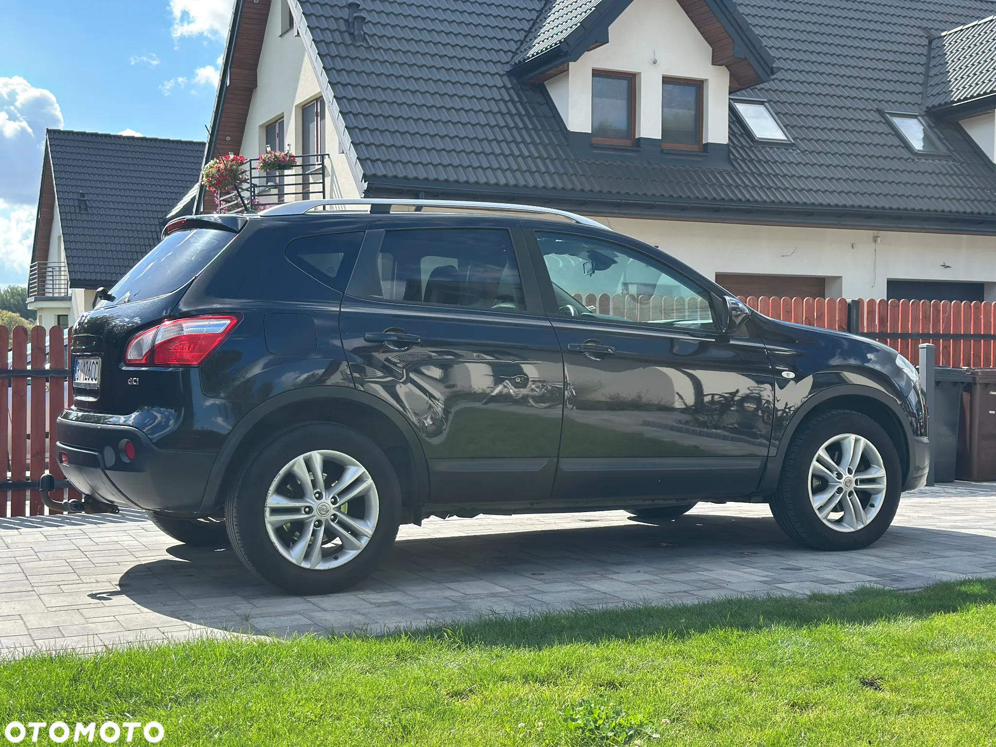Nissan Qashqai 2.0 dCi 4x4 Tekna Premium - 8