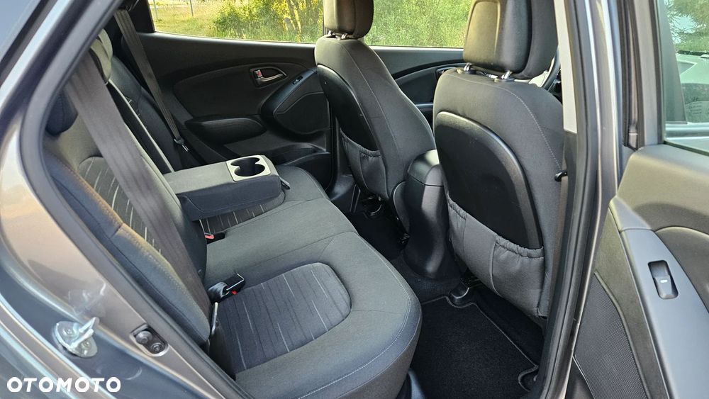Hyundai ix35 1.6 2WD Fifa World Cup Edition - 13