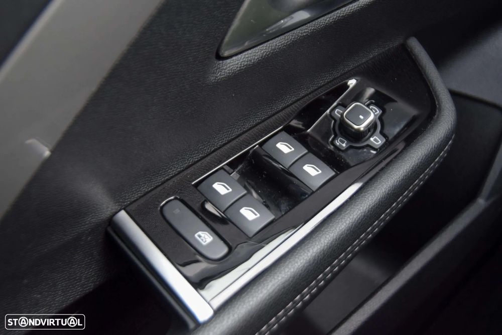 Opel Astra 1.2 T GS Line Aut. - 14