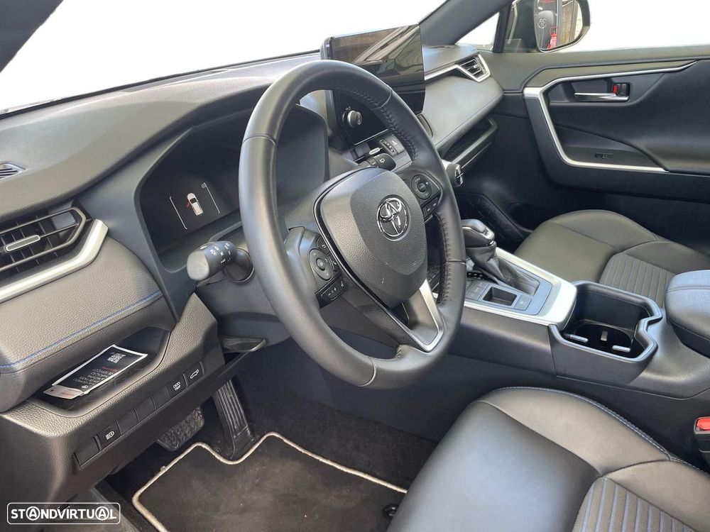Toyota RAV4 - 13