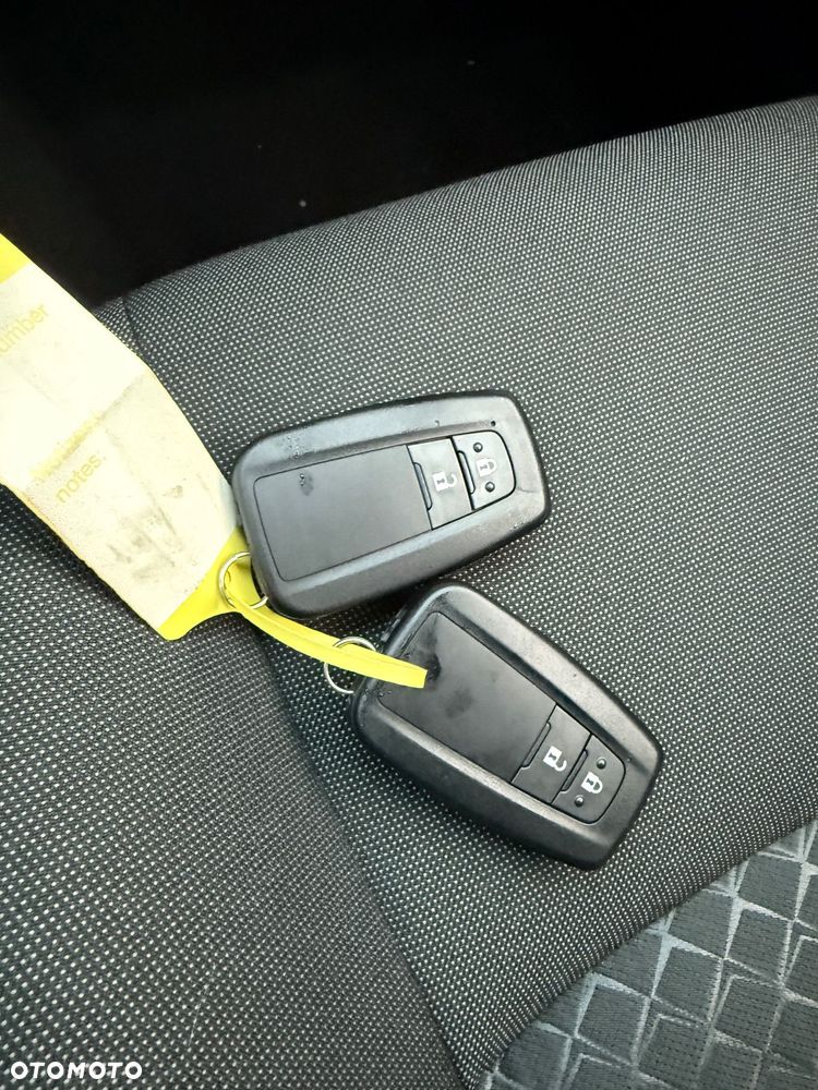 Toyota C-HR 1.8 Hybrid Comfort - 32