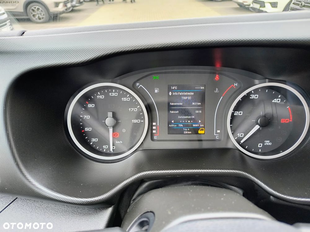 Iveco NOWA LOKALIZACJA 35S16 L4H2  niski przebieg Vat23% - 19