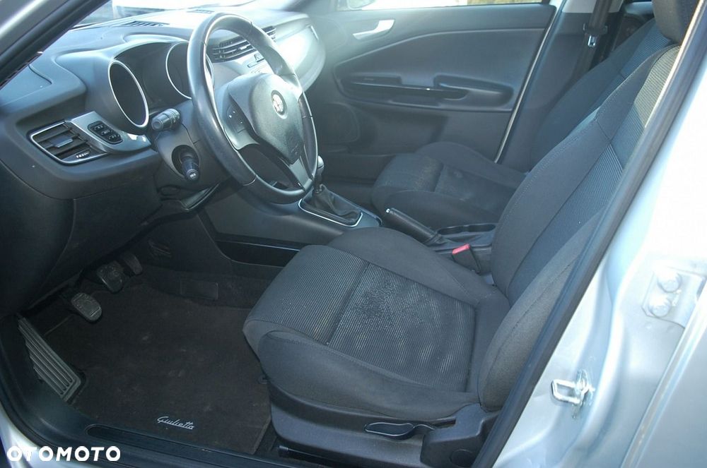 Alfa Romeo Giulietta - 5