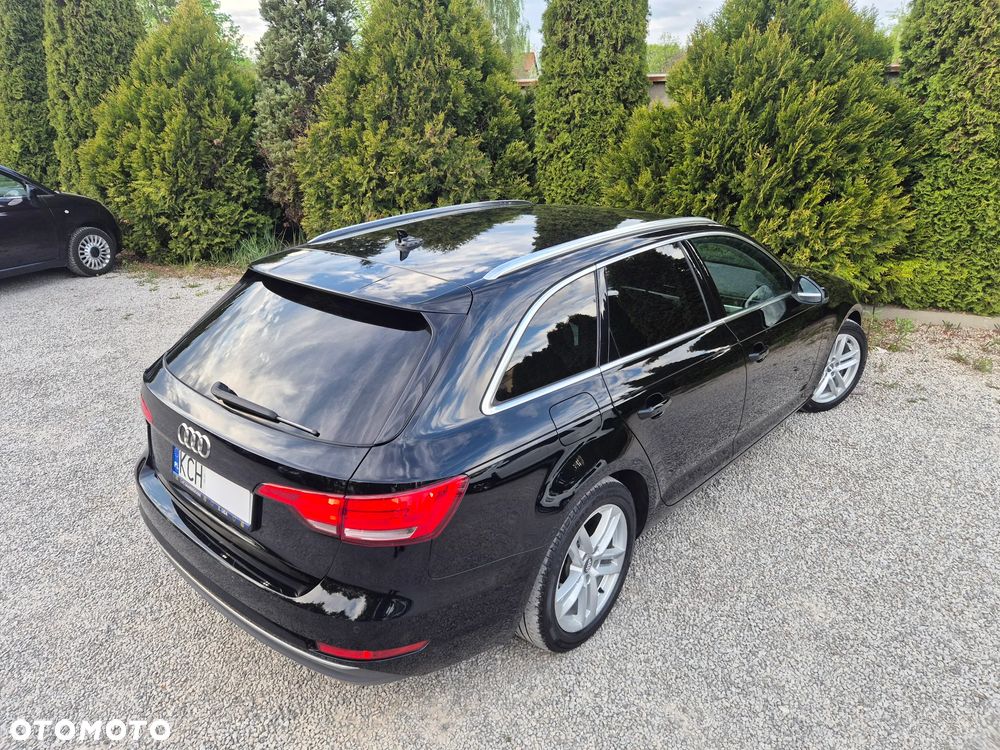 Audi A4 Avant 2.0 TDI ultra S tronic sport - 39