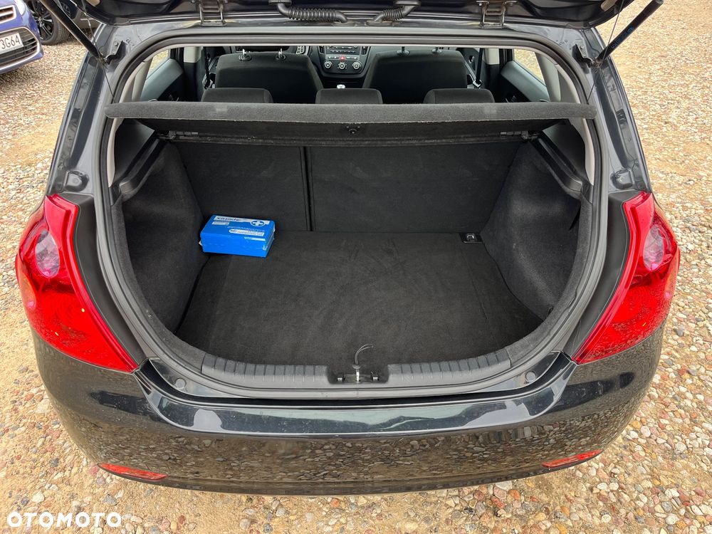 Kia Ceed 1.4 CVVT Attract - 21