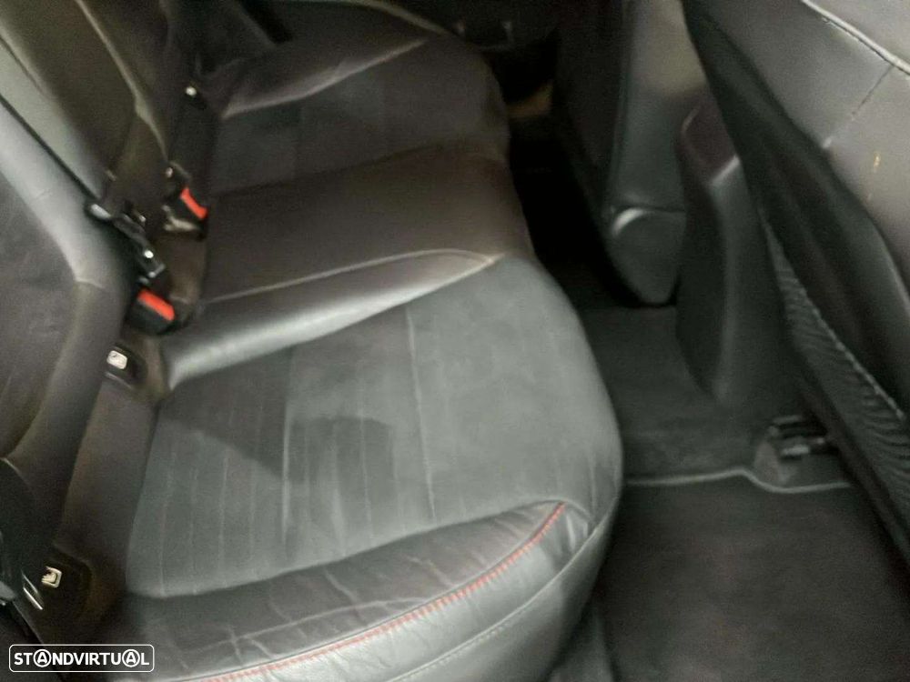 Hyundai i30 Fastback - 16