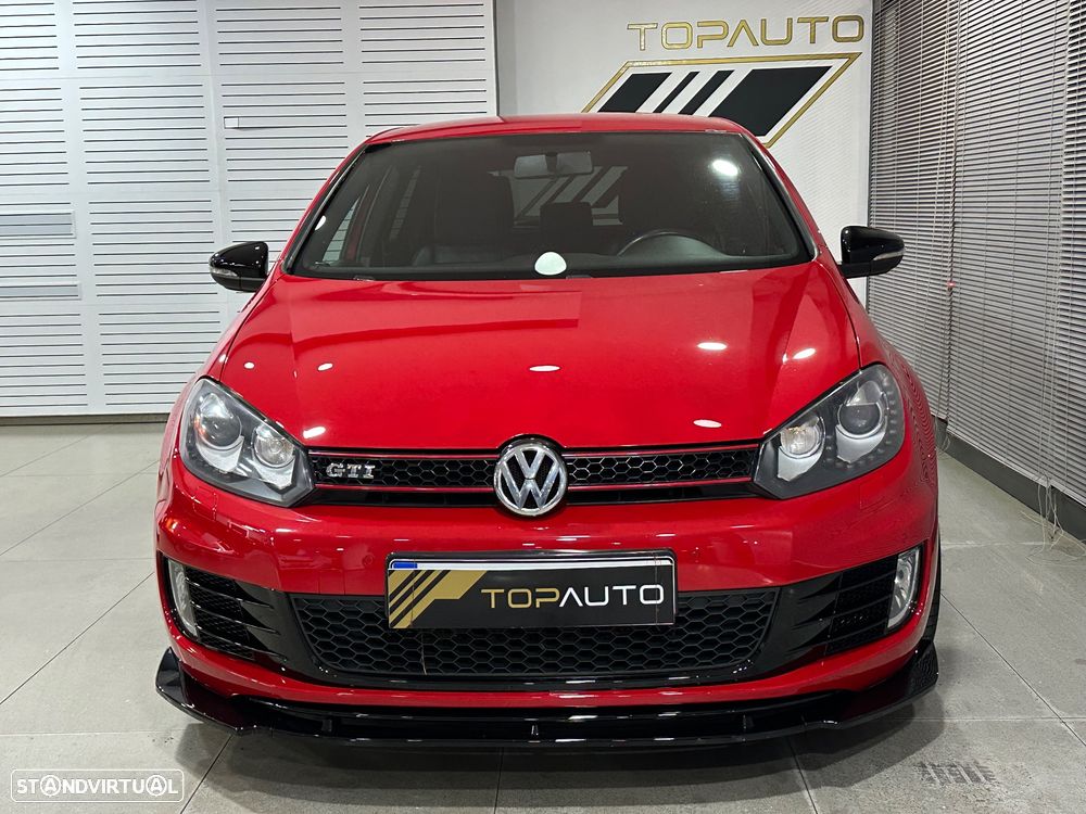 VW Golf 2.0 GTI adidas - 4