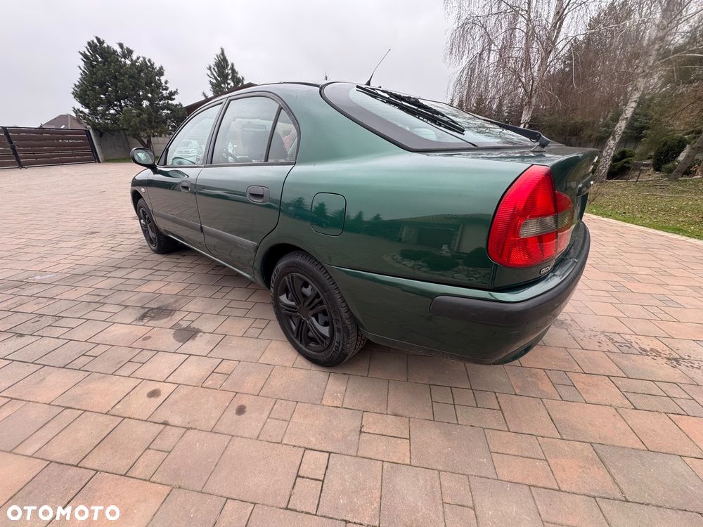 Mitsubishi Carisma 1.8 GDI Comfort - 4