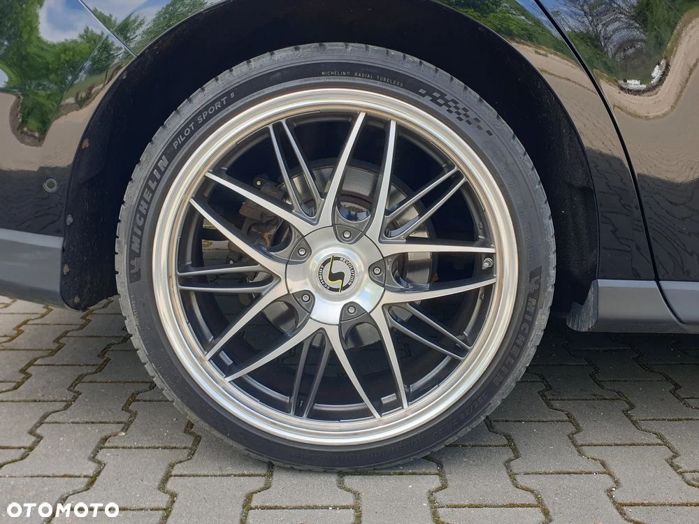 Ford S-Max - 38
