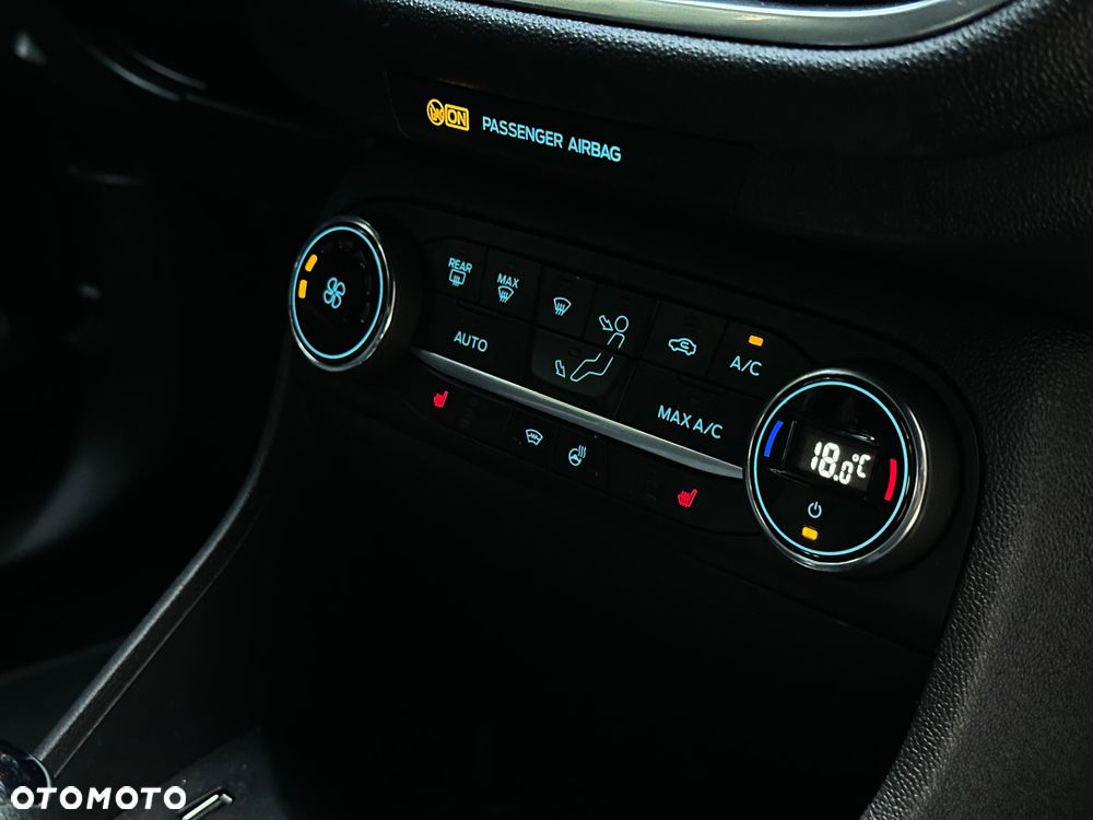 Ford Fiesta 1.5 EcoBoost S&S ST X - 24