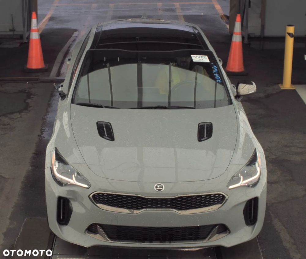 Kia Stinger 3.3 T-GDI V6 GT AWD - 2