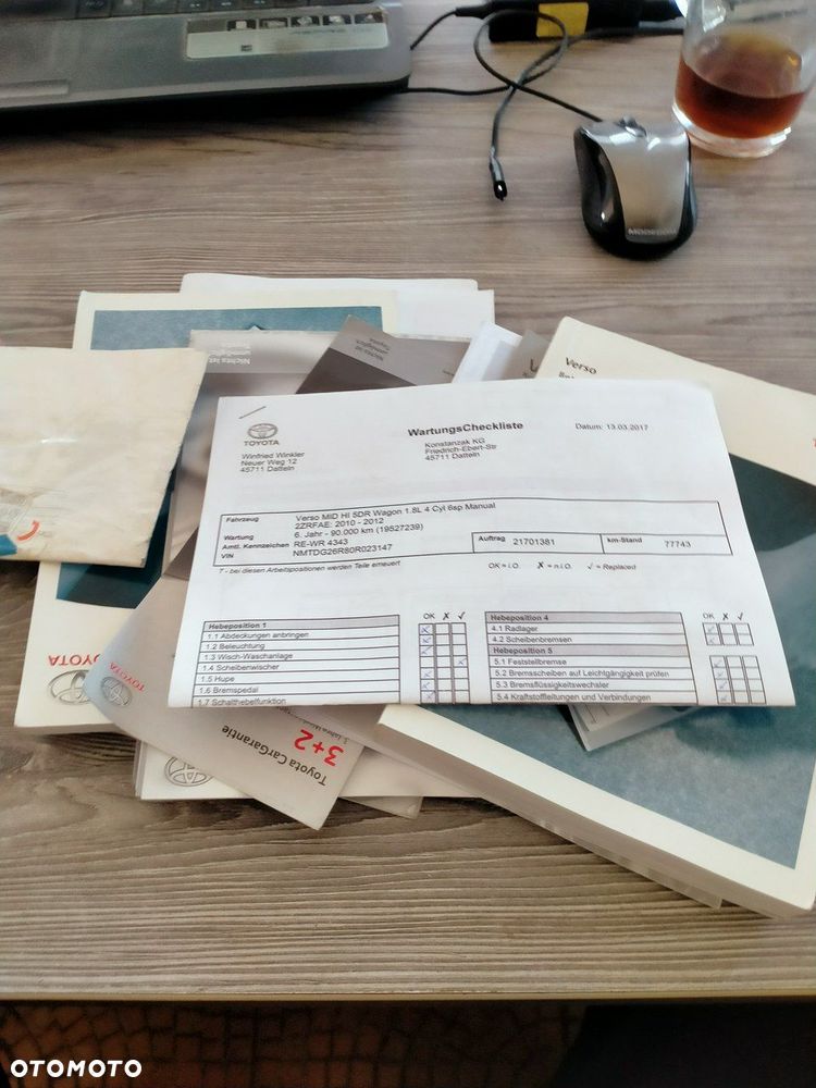 Toyota Verso 1.8 Premium - 28