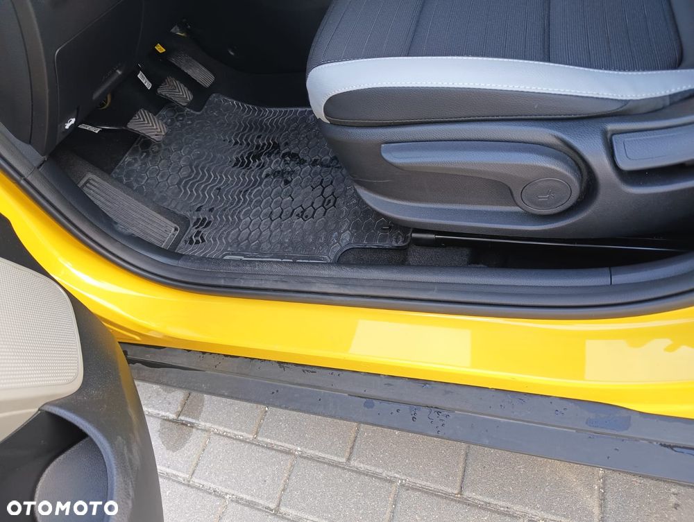 Kia Stonic 1.2 L - 15