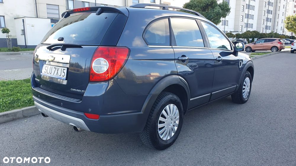 Chevrolet Captiva 2.0 d LS - 4