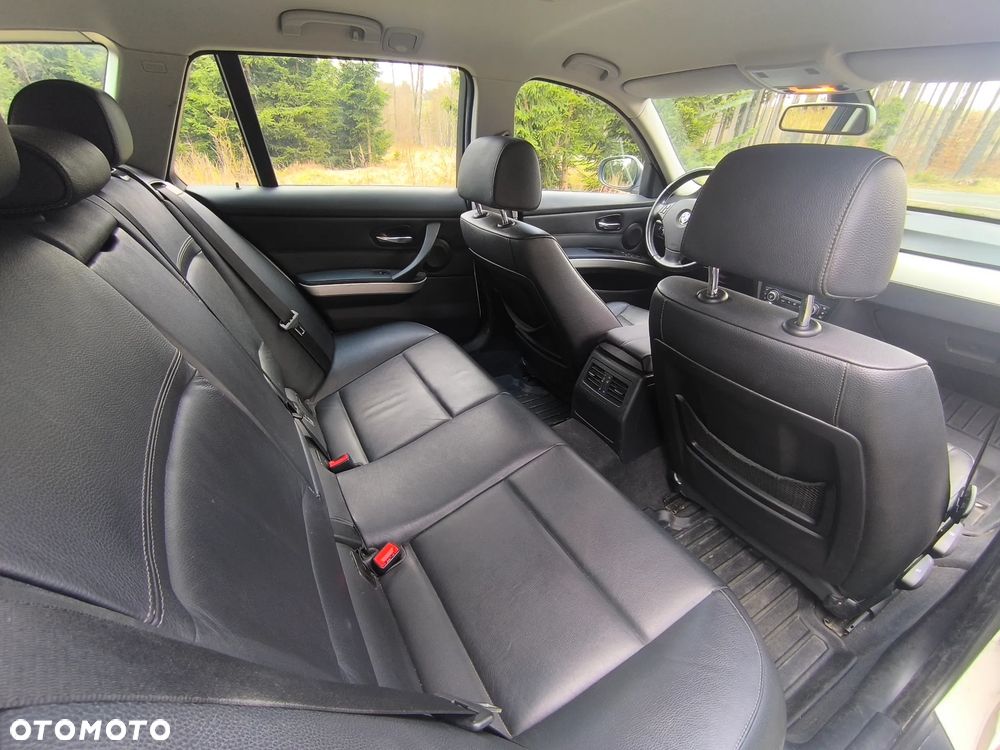 BMW Seria 3 316d - 9
