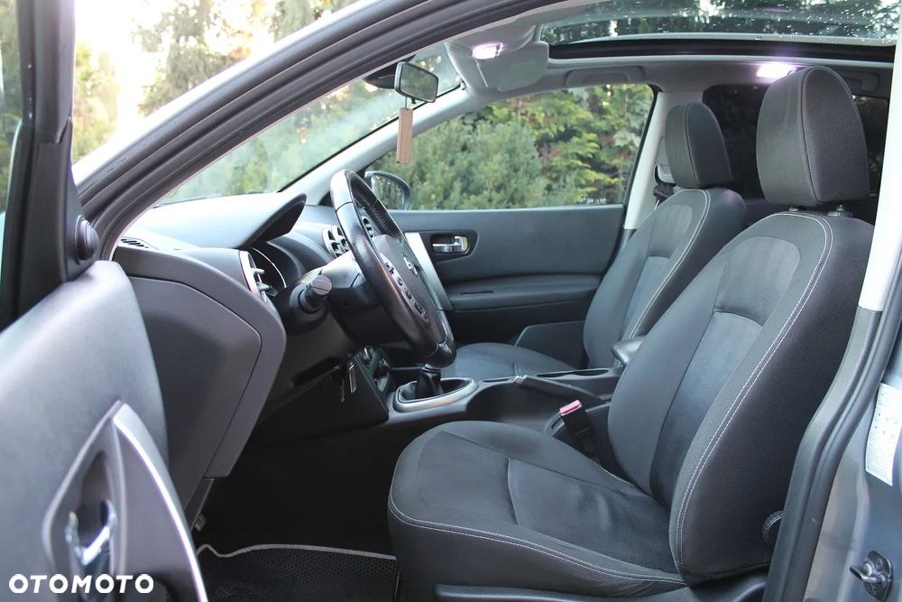 Nissan Qashqai 2.0 dCi Tekna - 6