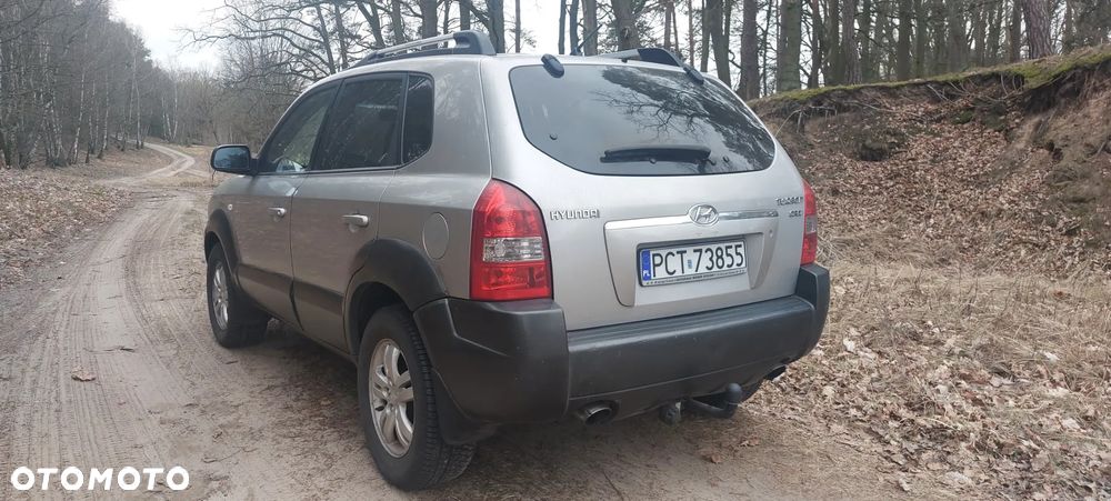 Hyundai Tucson 2.0 CRDi Active - 17