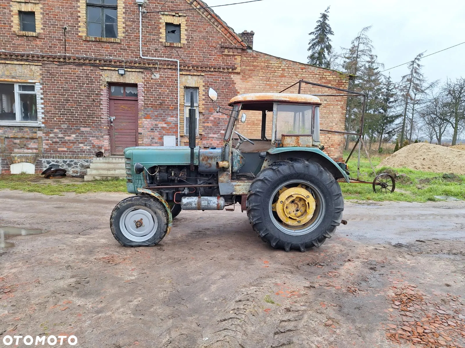 Ursus C-4011 - 5