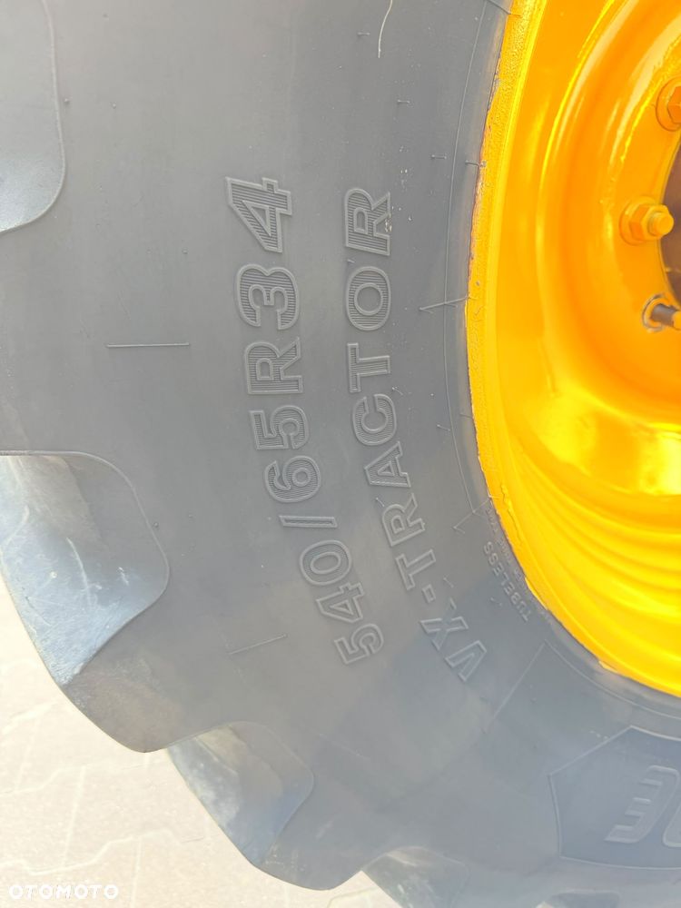 JCB 4190 - 30