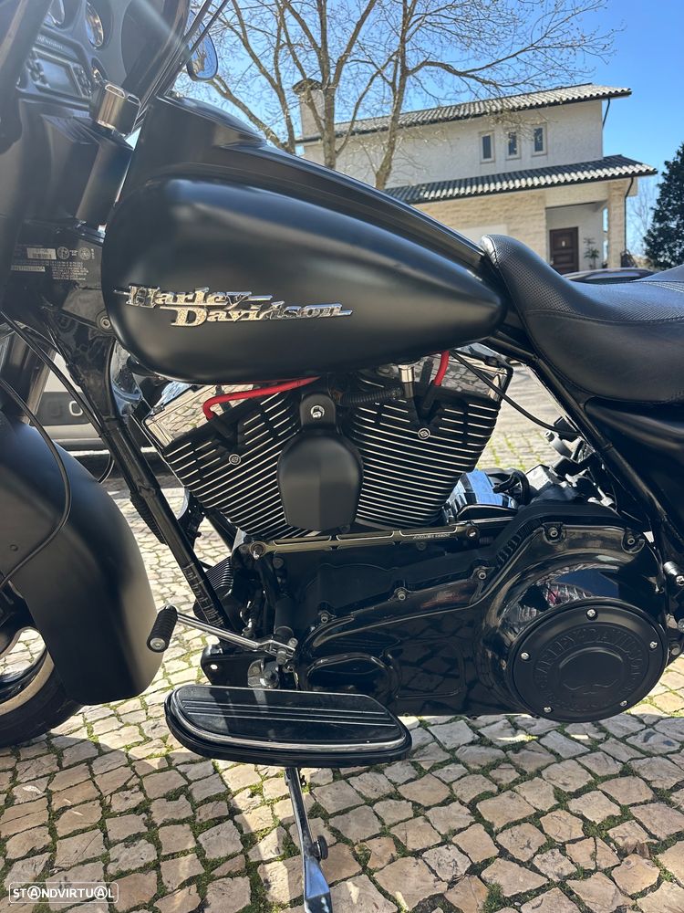 Harley-Davidson FLHXS Street glide - 7