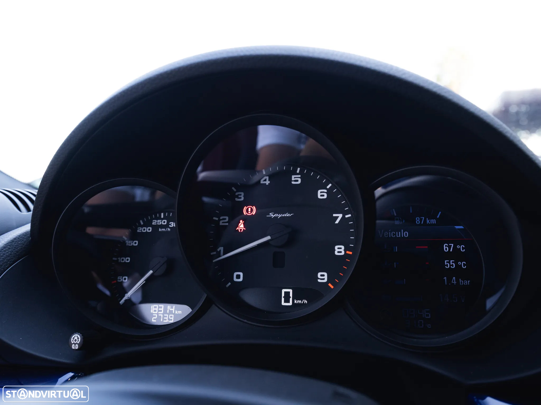 Porsche 718 Spyder - 30