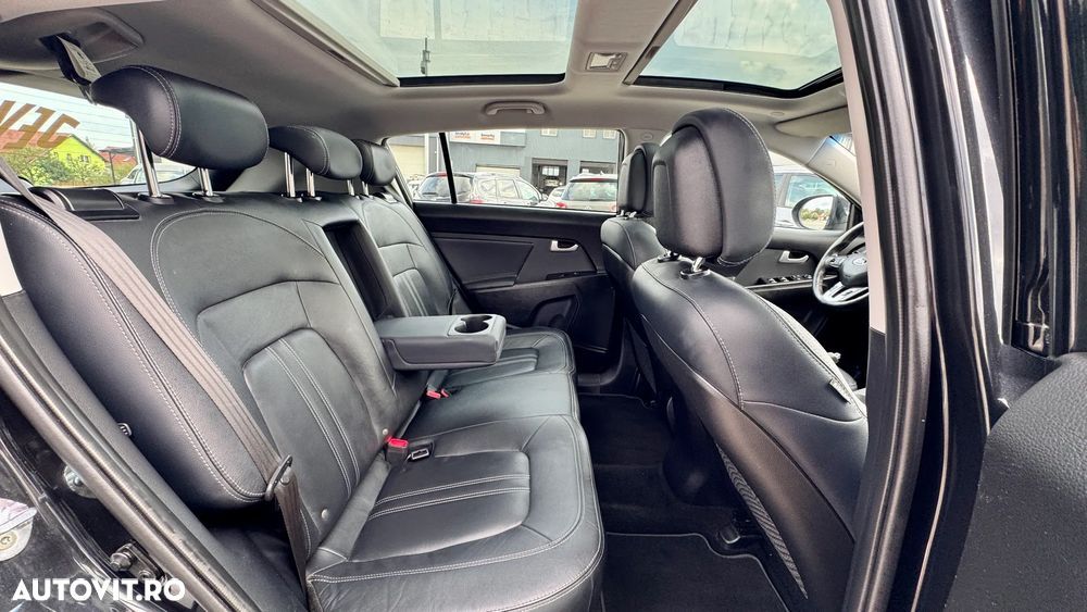 Kia Sportage 2.0 CRDI 184 AWD Aut. Spirit - 11