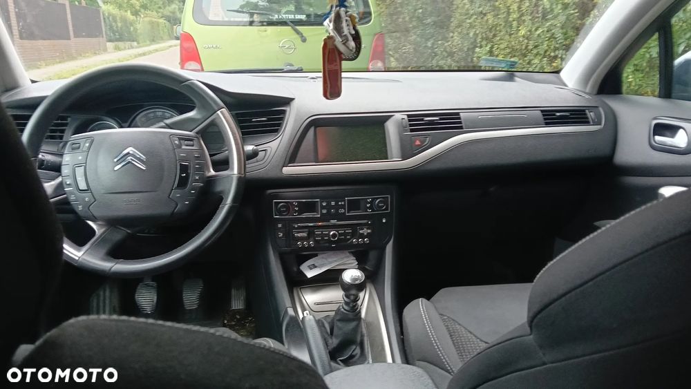 Citroën C5 2.0 HDi Confort - 5