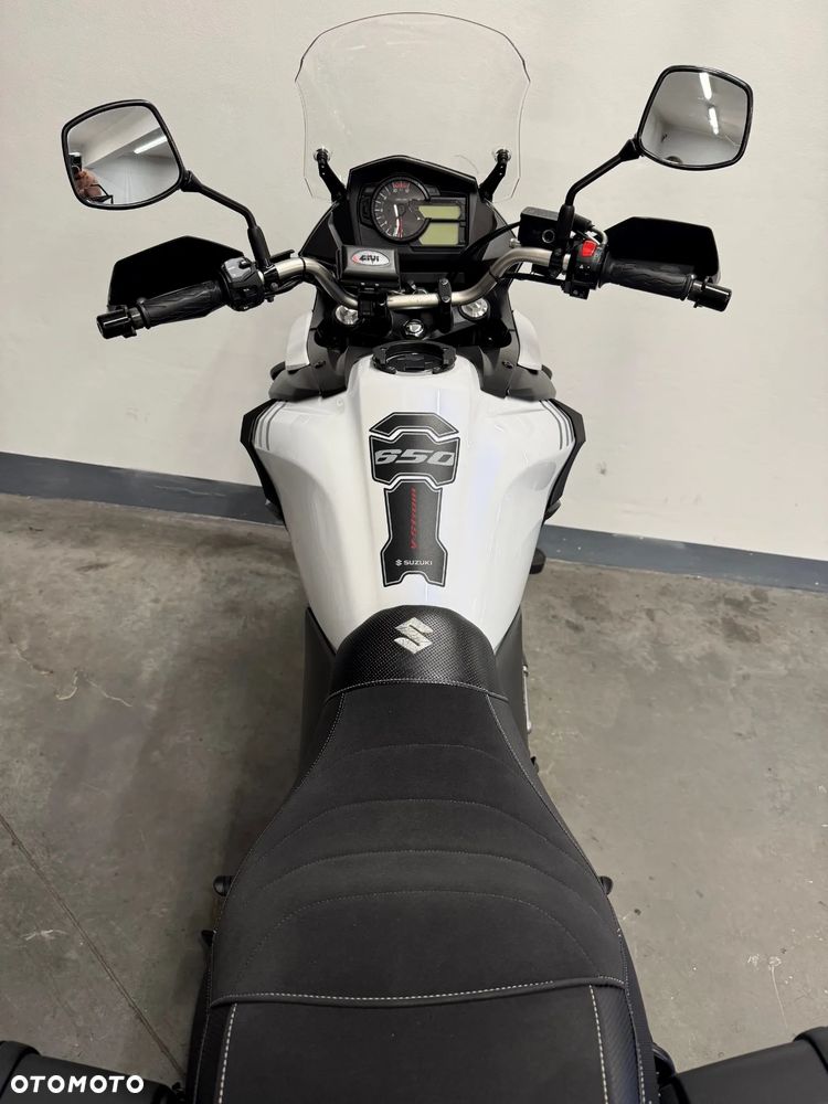 Suzuki V-STROM - 38