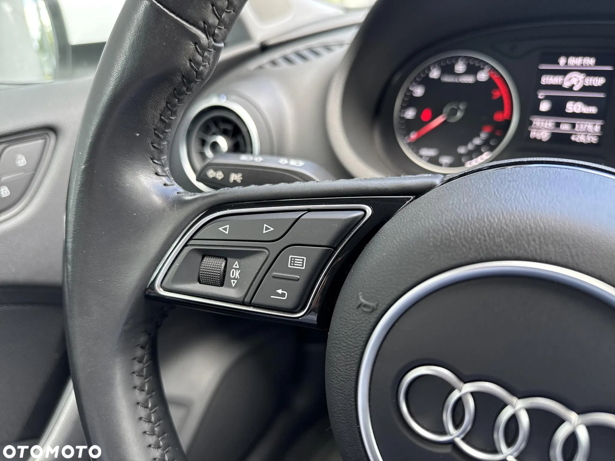 Audi A3 35 TFSI S tronic - 19