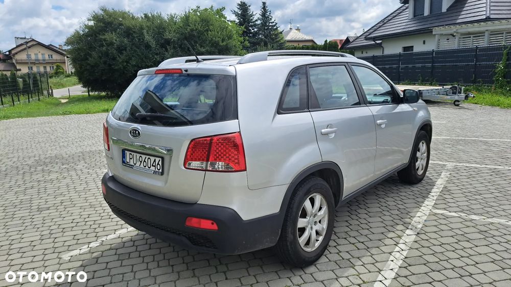 Kia Sorento 2.4 CVVT Attract - 6